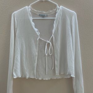 Gaze long sleeved white top w string